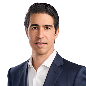 Picture of Roger Morales